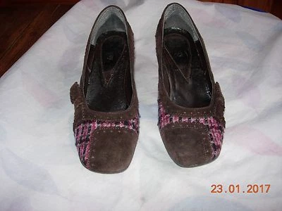 Chaussures escarpins en daim marron, pointure 37 - Photo 1/4