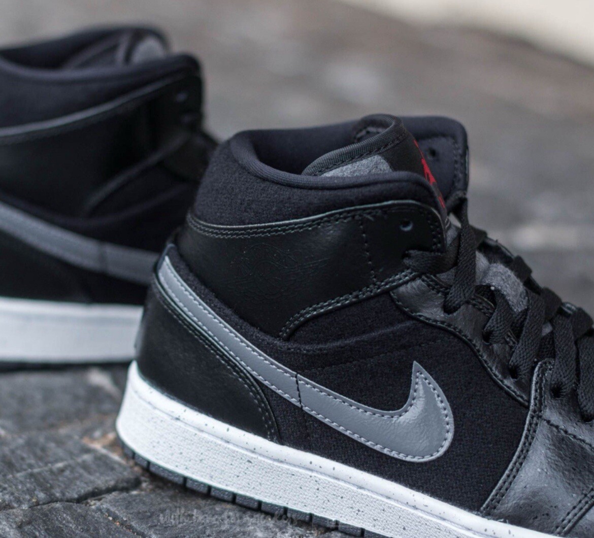 Size 10 - Air Jordan 1 Retro SE Mid Winterized for sale
