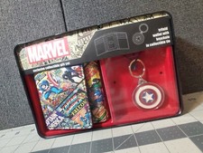 Marvel Avengers CAPTAIN AMERICA Tri Fold Wallet Collector w tin  Key Hook NIB