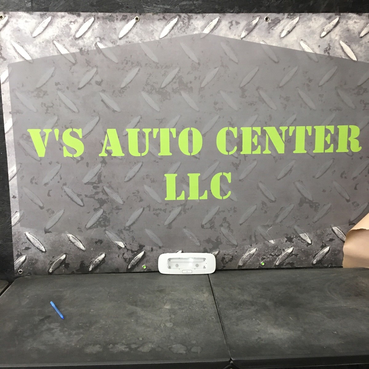 2015 VW Volkswagen Passat Rear Dome Light Reading Light 1k0947291h