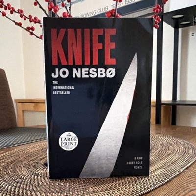 Jo Nesbø Knife TB  Large Print Edition Mystery Thriller Harry Hole Novel