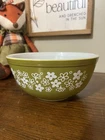 Vintage Pyrex 403 2 1/2 QT Spring Blossom Green Crazy Daisy Nesting Mixing Bowl