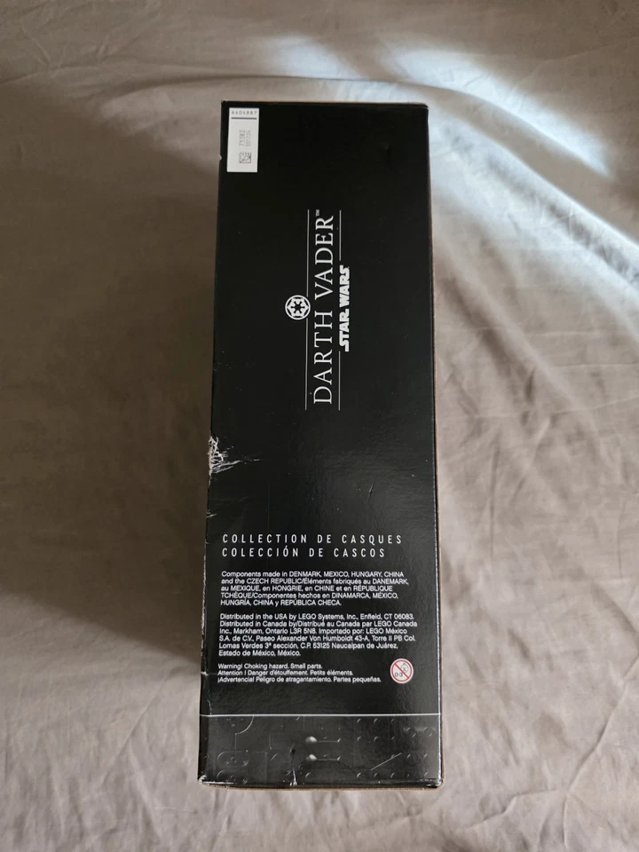 LEGO Star Wars: Darth Vader Helmet (75304) 834 pcs - Image 4 of 4