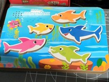 Vintage used wood puzzle pinkfong Baby Shark Plays Song Music Family Dad Mom