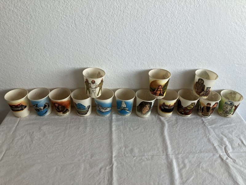 Lot Of (14) Unused Vintage 1983 Star Wars ROTJ Dixie Cups, All Different