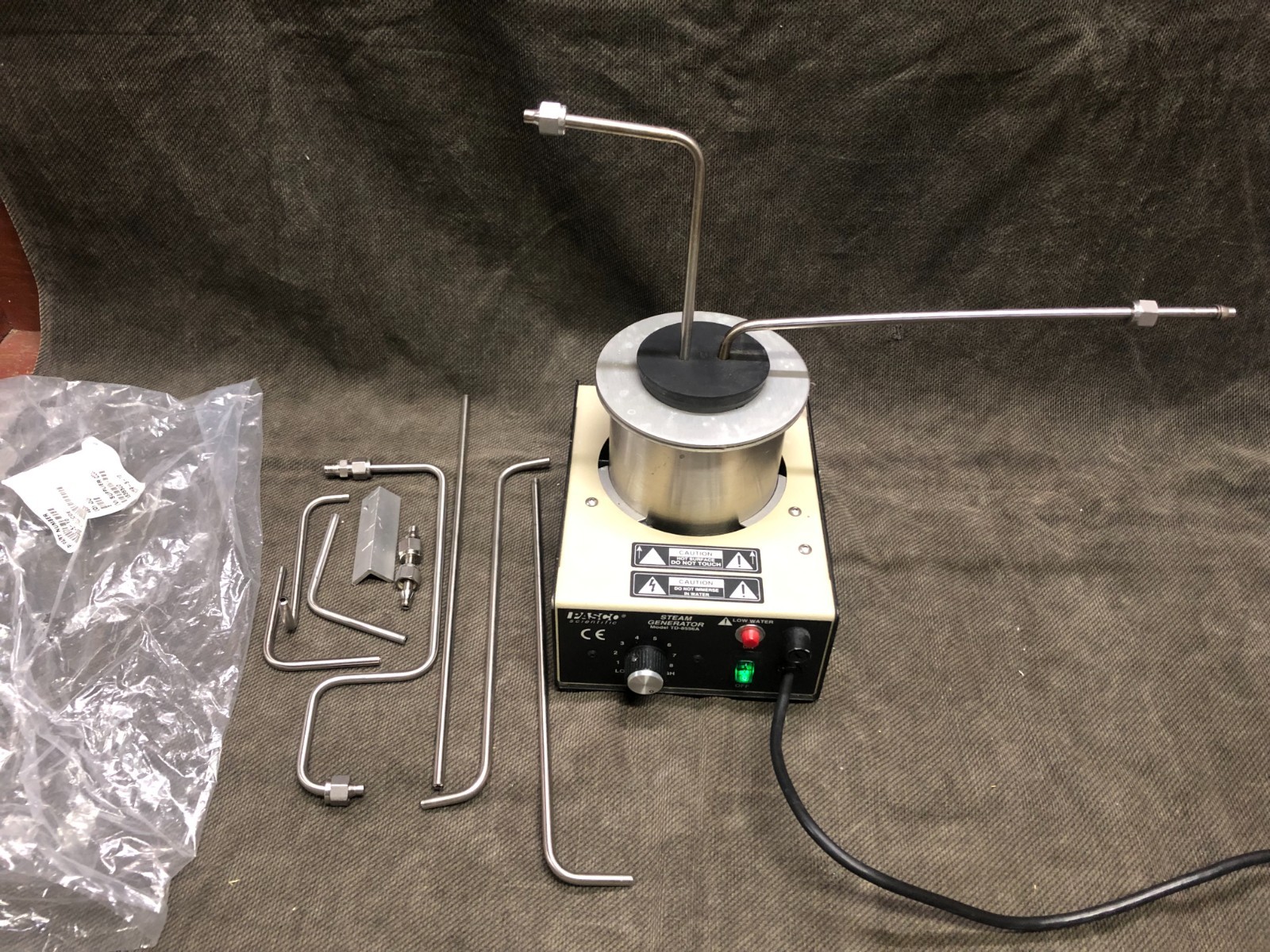 PASCO Scientific TD-8556A Steam Generator w/Stainless Steel Lines