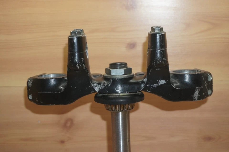 1982 Honda CR125R CR125 CR 125 Triple Clamps Tree Steering Stem 53200-KA3-000 - Image 2 of 4