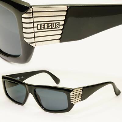 Gianni Versace サングラス シルバー/ブラック ケース付き Versus 1995 Vintage Black Silver Sunglasses by Gianni Versace MOD