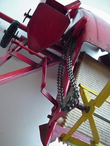 Vintage Tru Scale Carter Farm Combine 1:16 Red Steel 1950s - Picture 9 of 19