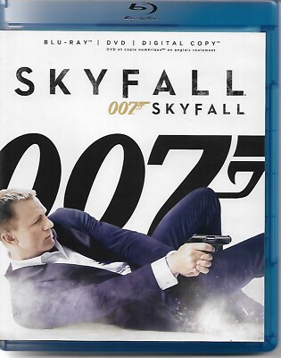 Skyfall (Blu-ray/DVD, Canadian, 007, Daniel Craig)  DISCS ARE MINT