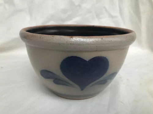 Rowe Pottery Works Mixing Bowl 7" Rim - Blue Heart Salt Glazed  - lot310