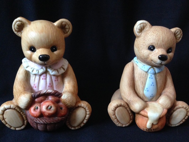 Vintage Home Interiors Homeco Porcelain Harvest Bears Boy Girl Bear Figurines  