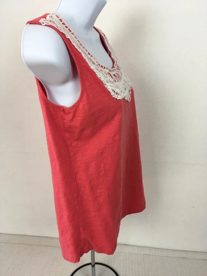 Top Lizwear para mujer talla S coral con ribete de encaje blanco en el escote sin mangas Foto 3 de 4