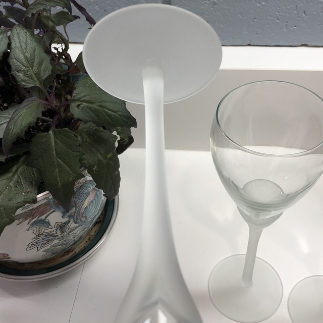 Vintage Lilly Tulip Frosted Crystal Stem Wine Glasses Set of 4 F4