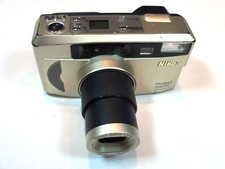 Nikon One-Touch Zoom 90 Quartz Date 35mm Film Camera 38-90mm Lens - Untested