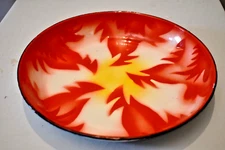 Vintage Red Enamelware Deep Plate Stenciled Fireburst Design Circa 1950 Collecti