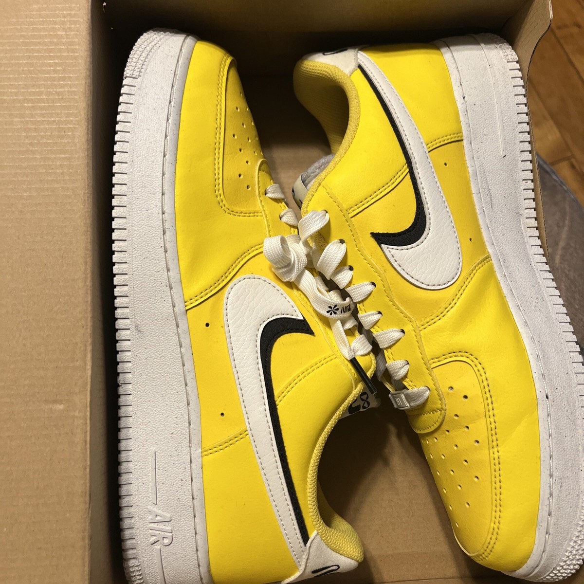 Nike Air Force 1 '07 LV8 Shoes Tour Yellow Sail Black DO9786-700