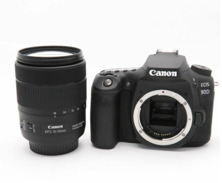 USED Canon EOS 90D EF-S18-135mm f/3.5-5.6 IS USM Lens Kit 