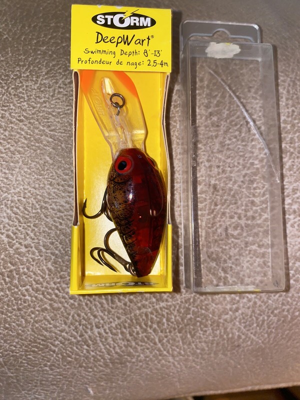 Storm WW05 383 Wiggle Wart PHANTOM BROWN Crayfish Crawdad Crawfish DISCONTINUED