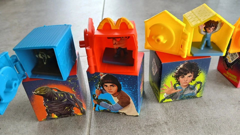 Stranger Things McDo Collection Complète Jouet Mc Donald 10 figurines 2026 boite - Photo 4/4