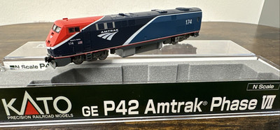 KATO N Scale #176-6041 GE P42 Diesel Loco - Amtrak #174 Phase VII