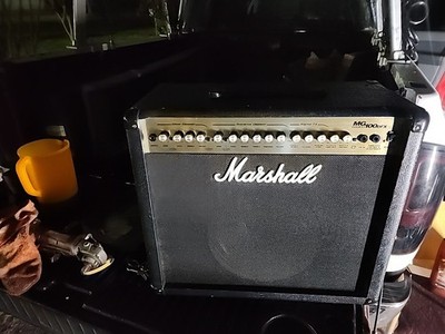    Rare Marshall MG 100 Series DFX Excellent Condition  W/ Manuel   