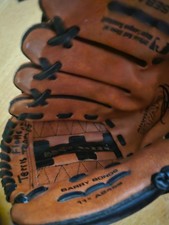 Wilson Pro Select Dual Hinge Baseball Glove Black Brown Leather Custom Fit 11"