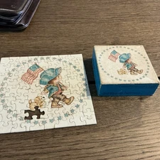 Vintage-Springbook Mini Jigsaw Puzzle-God Bless Our Fatherland-Missing 1 Piece