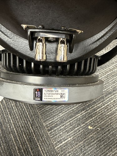 18 Sound 12MB720-8 900 Watts 8 Ohm 12" Mid-Bass Speaker