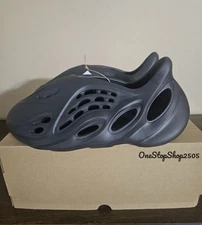 Adidas Yeezy Onyx Foam Runner Size 5