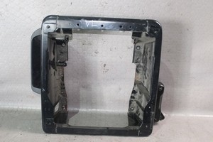 Sitzkonsole vorne links Fahrerseite VW T6 7E1881677AC