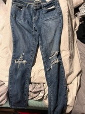 Levi s Women's Jeans 711 Skinny Medium Wash Mid Rise Stretch Size 31 31"x30"