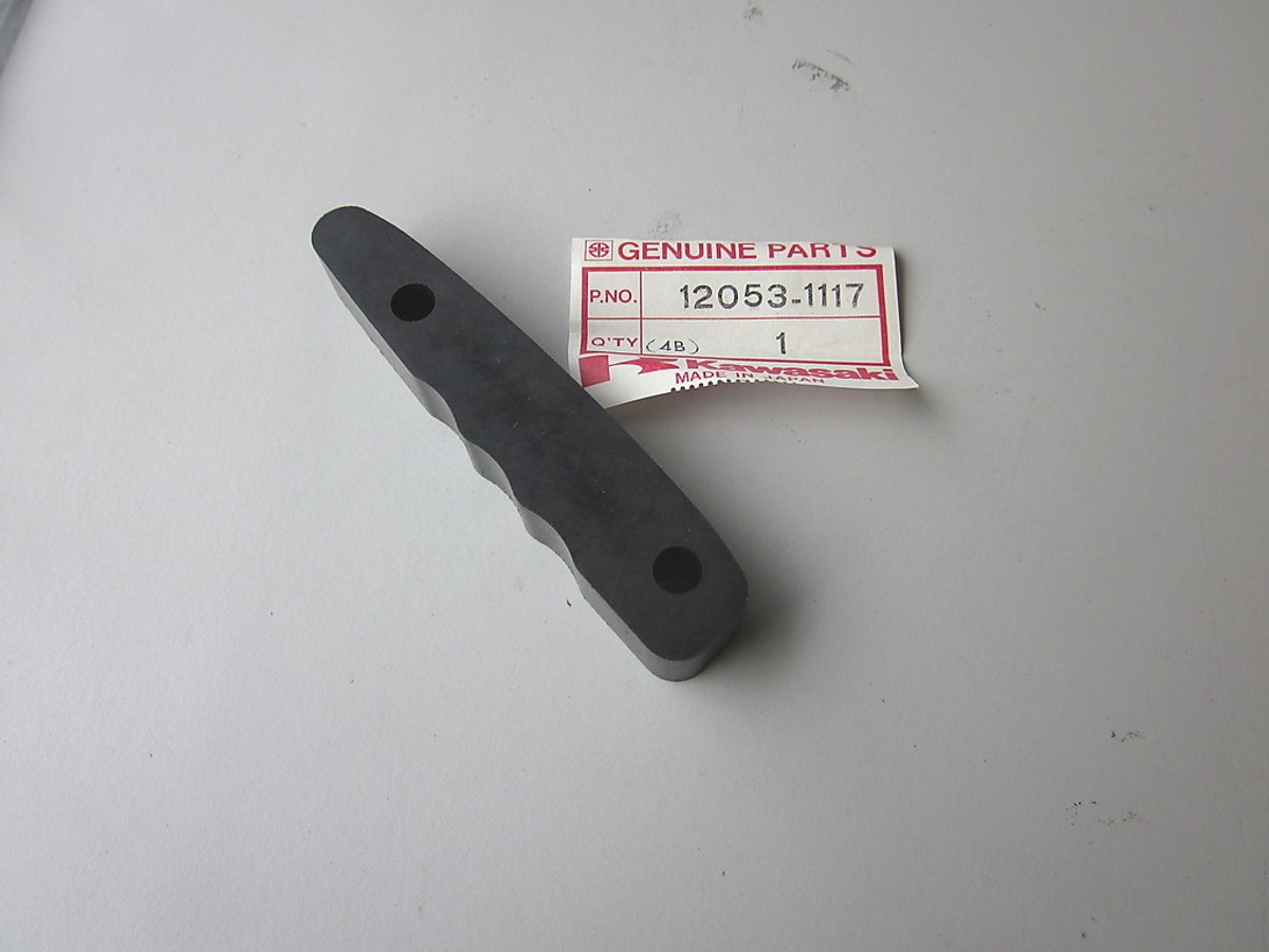 Kawasaki ZX900 Gpz 900 A1 A2 Ninja 84-85 Chain Guide 12053-1117