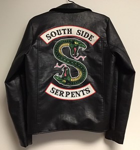 jaqueta de couro serpentes