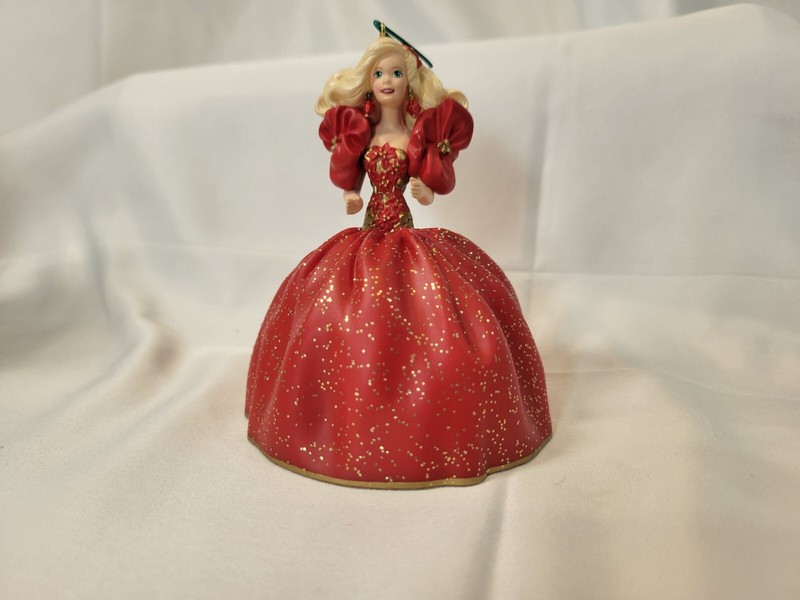 Hallmark Keepsake Holiday Barbie 1993 1st In Collector’s Series
