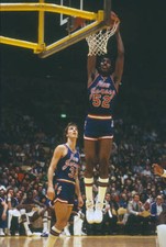 Buck Williams of the New Jersey Nets 1980s Basketball Photo 7