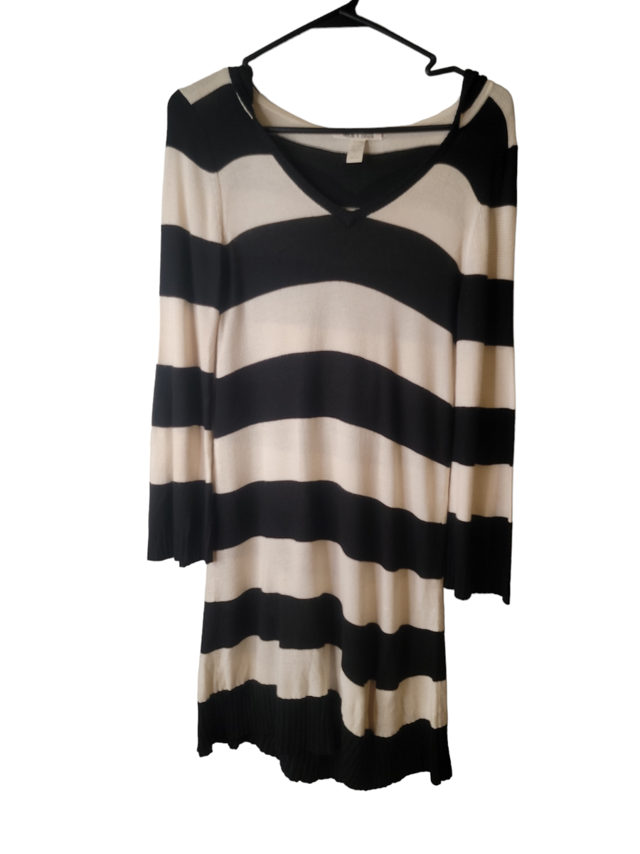 alice and olivia black and white striped dress + Size Small Hooded Long Sleeve Adjustable spaghetti straps Filter Colour:Sand Color:BLACK SMOOTH Comfort Stretch Non-Iron Stripe Ladies dresses