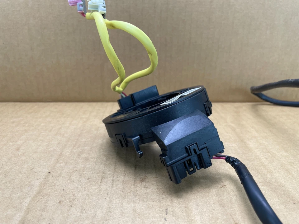 Chevrolet Tahoe 2011 volante SRS reloj resorte OEM, 25966963 Foto 4 de 4