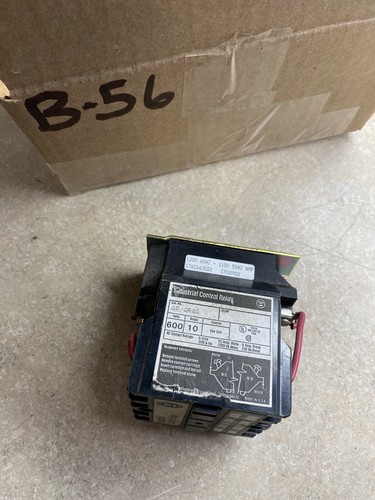 Westinghouse AR4A Control Relay 600 V 10 Amps - Picture 2 of 4