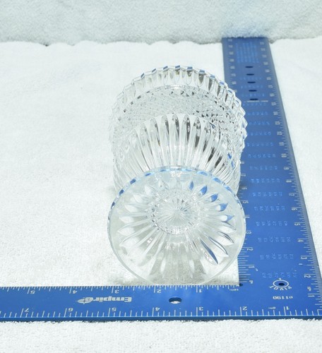 Vintage Tiara Leonardo Footed Urn 24% Lead Crystal by Fostoria - Picture 6 of 7