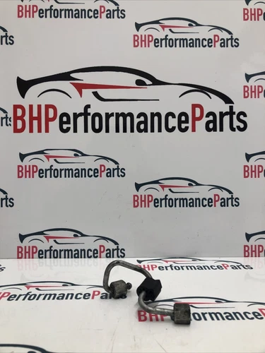 Fuel injector supply pipe