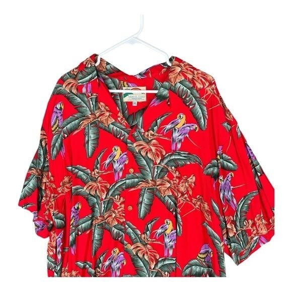 Paradise Found Men’s 2XL Vintage Red Hawaiian Shirt Vintage Made in Hawaii