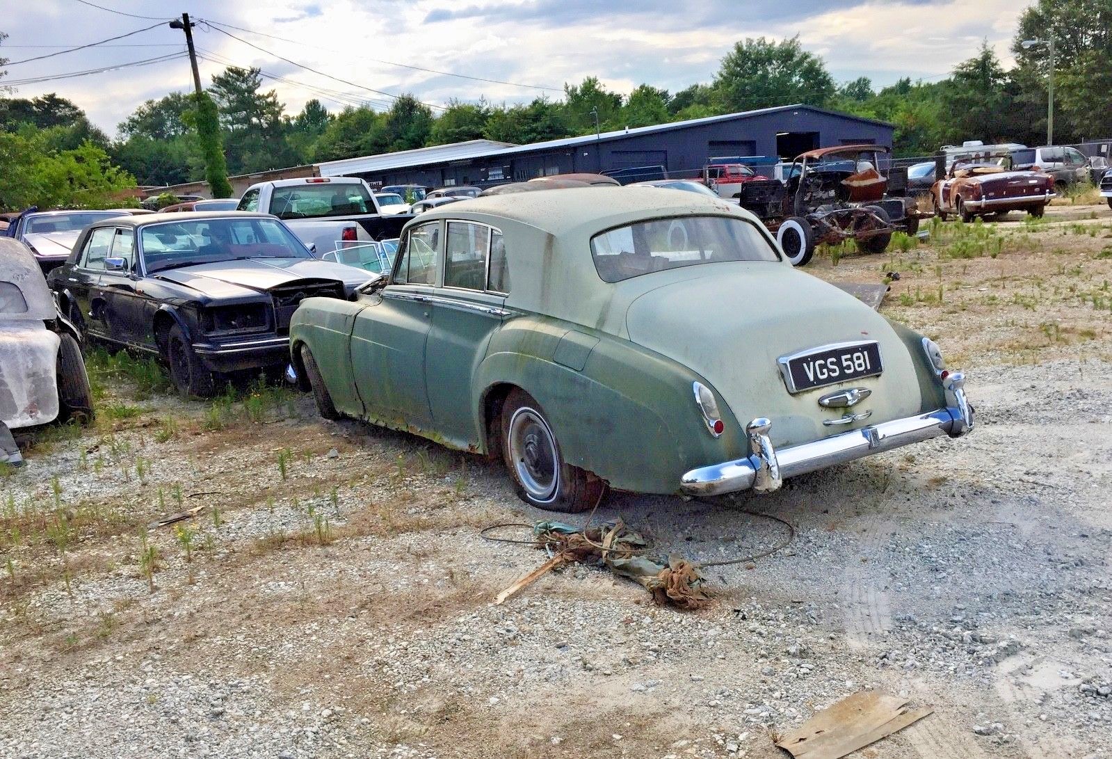 ROLLS ROYCE CLOUD PHANTOM, BENTLEY SWITCH. WORLDS LARGEST USED 1946-65 INVENTORY