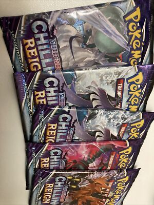 Chilling Reign Pokémon Sword And Shield Booster Pack (1)