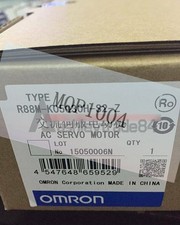 1PC New Omron R88M-K05030H-S2-Z AC Servo Motor