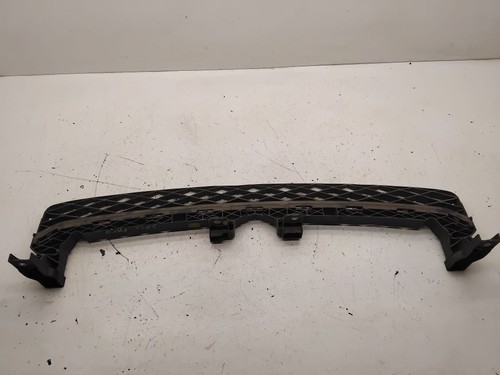 Volkswagen PASSAT B7 2012 Halterung Stoßstange Stoßfänger vorne 3AA807571A