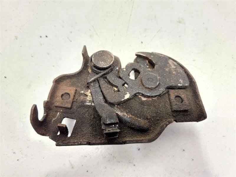 Chevrolet S10 2001 camioneta capó delantero pestillo  Foto 2 de 4