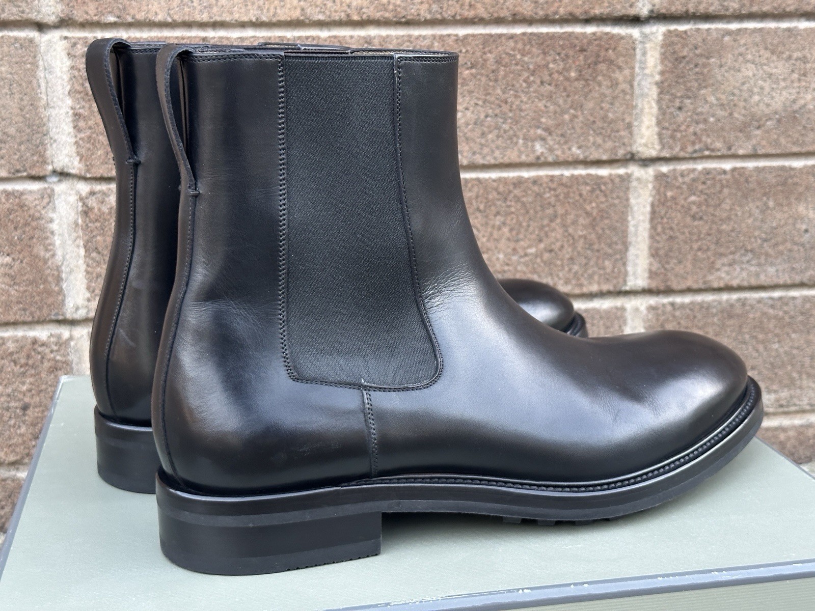 Tom Ford Stuart Chelsea Boots Mens Black Size 9.5US W/BOX + Dust Bag- Inserts image 7