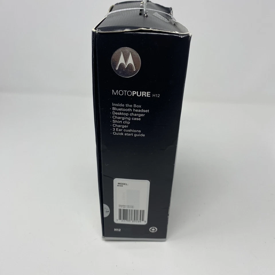 Motorola MotoPure H12 Universal Bluetooth Headset  & Car Charger Kit - Image 3 of 4