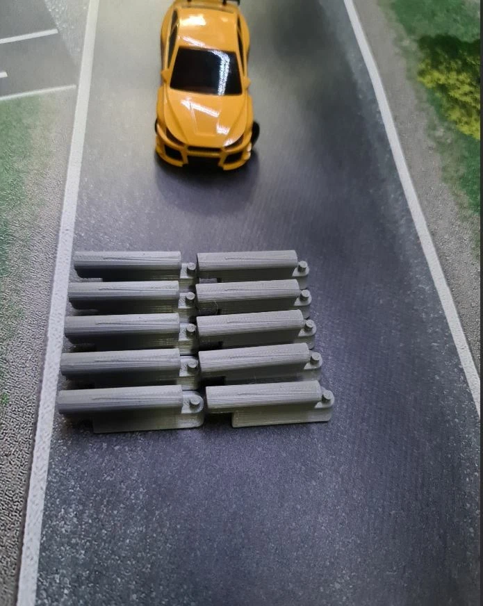 Leitplanken Streckenbegrenzung 1:43+ 10er Set Grau  für Dr!ft Siku